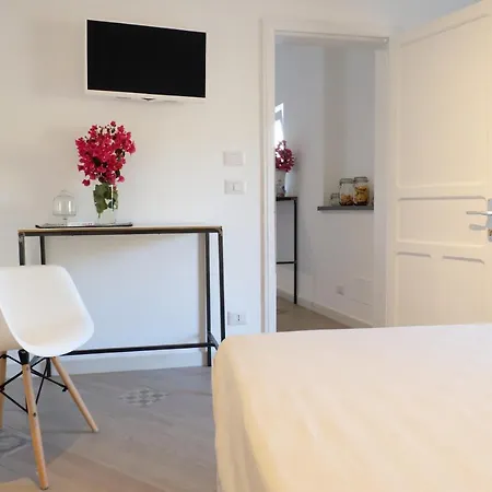 Bed and breakfast Cheap & Chic *
