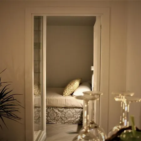 Cheap & Chic Bed and breakfast *